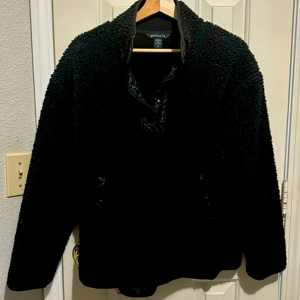 Athlete Apres 1/2 button jacket. Gently used.